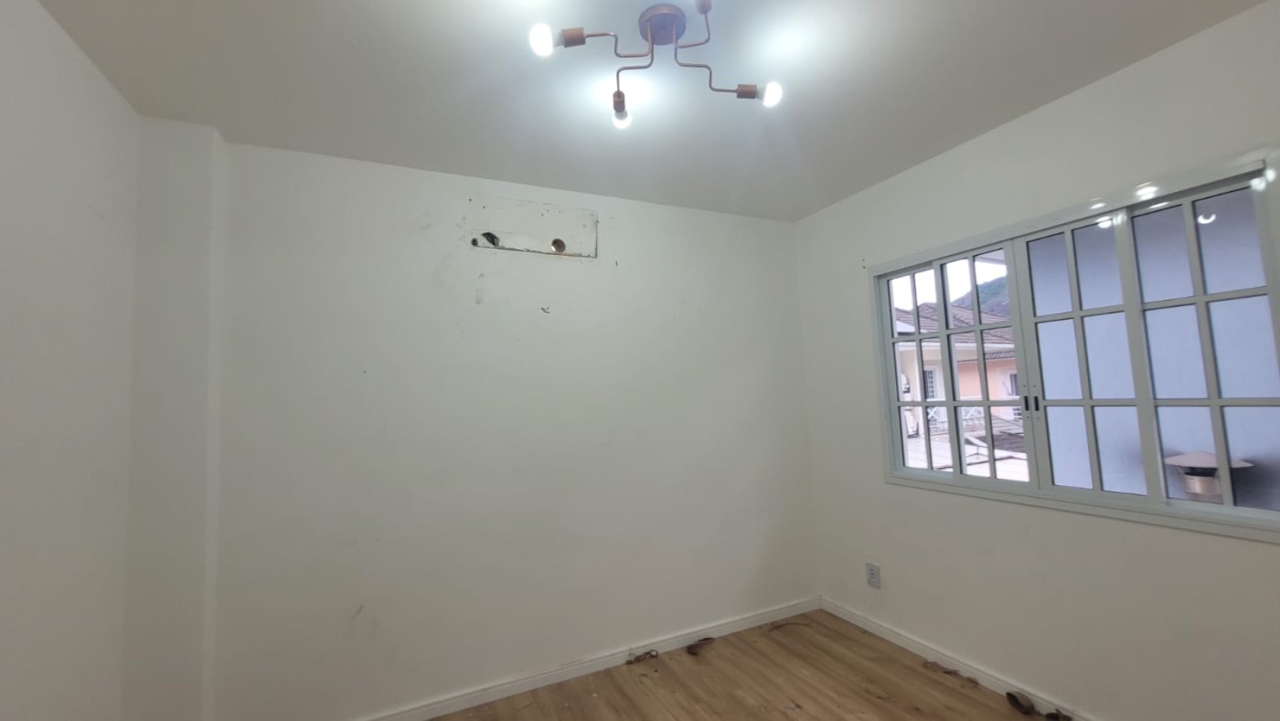 Casa de Condomínio à venda com 3 quartos, 240m² - Foto 42