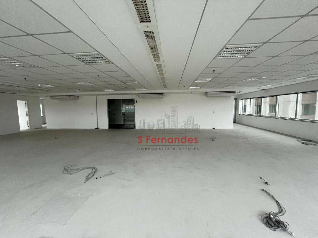 Conjunto Comercial-Sala para alugar, 241m² - Foto 8