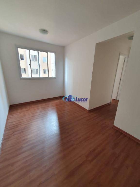 Apartamento à venda com 2 quartos, 42m² - Foto 20