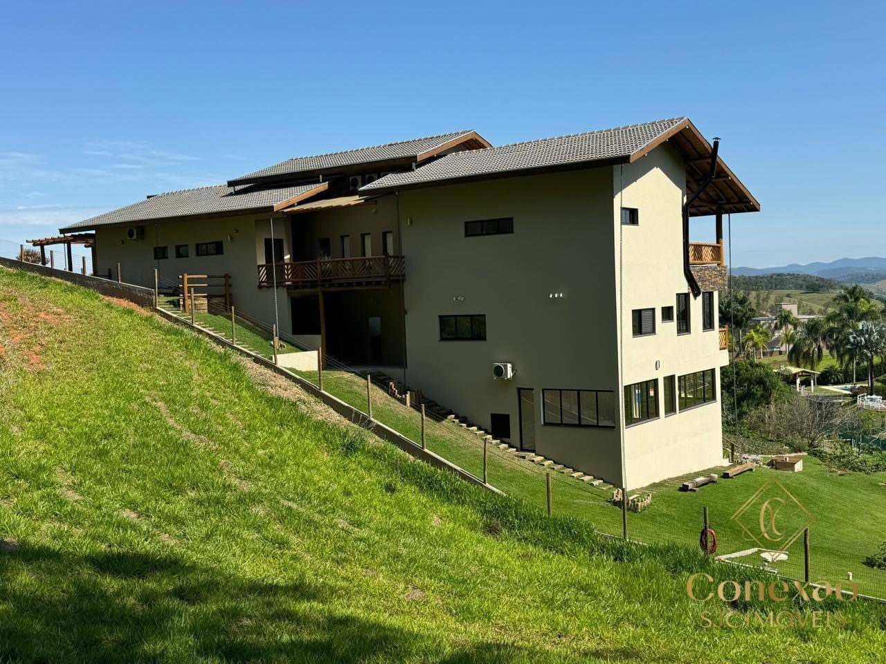 Casa de Condomínio à venda com 4 quartos, 472m² - Foto 5