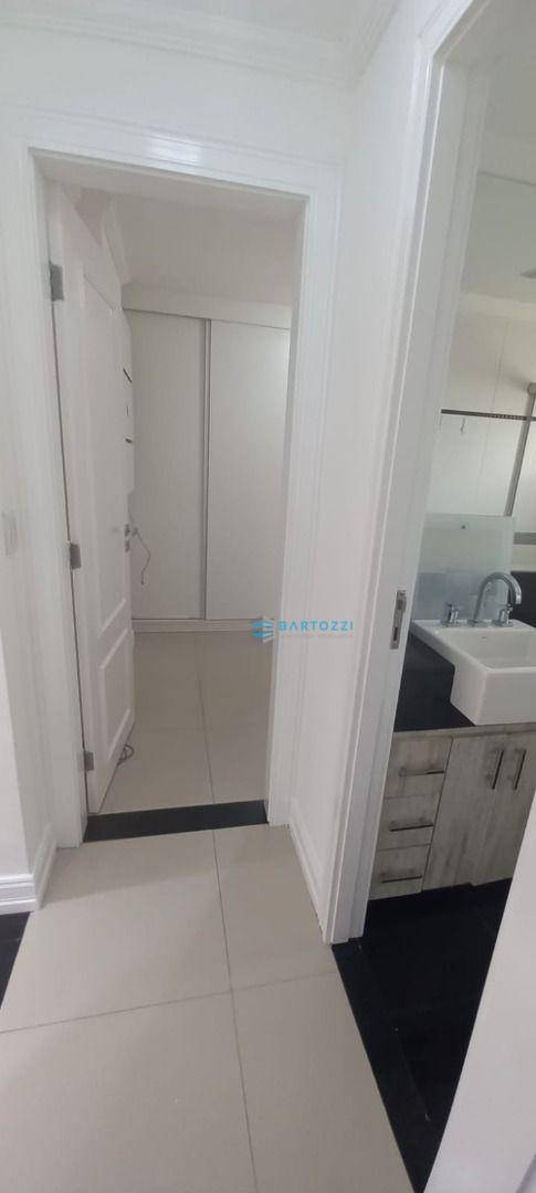 Apartamento à venda com 2 quartos, 65m² - Foto 21