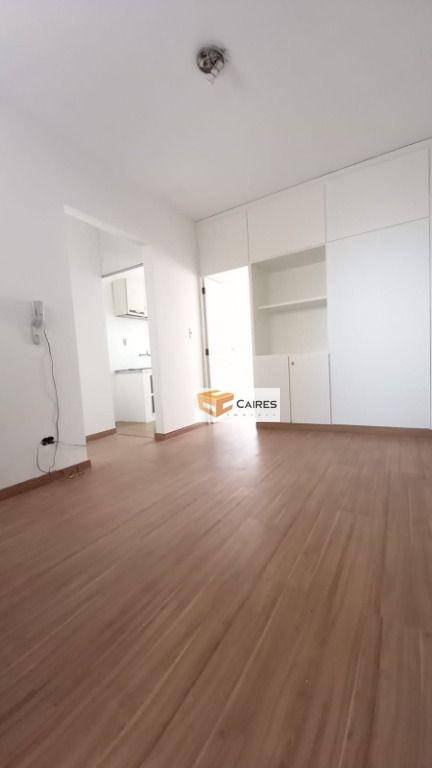 Apartamento à venda com 1 quarto, 42m² - Foto 8