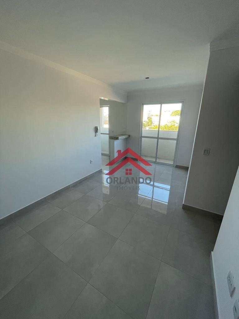 Apartamento à venda com 2 quartos, 61m² - Foto 1