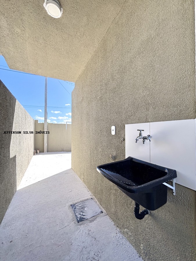 Casa à venda com 2 quartos, 6m² - Foto 15