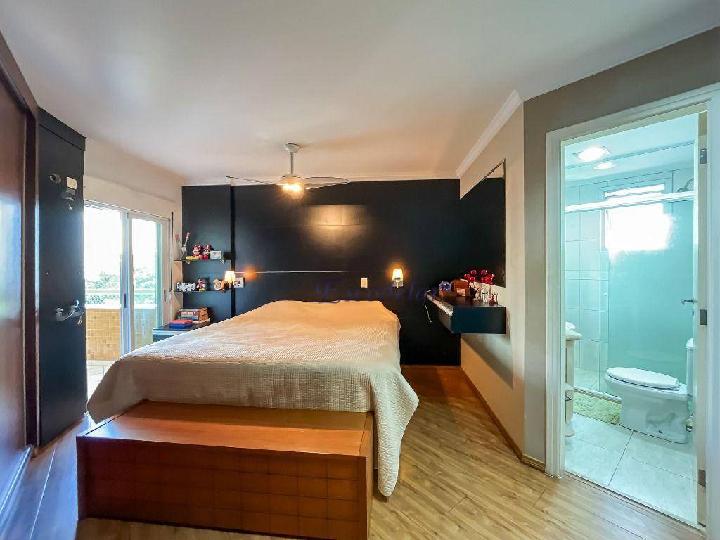 Apartamento à venda com 3 quartos, 130m² - Foto 19