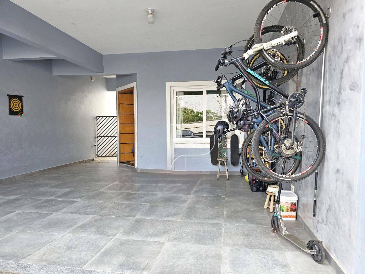 Casa à venda com 4 quartos, 200m² - Foto 34