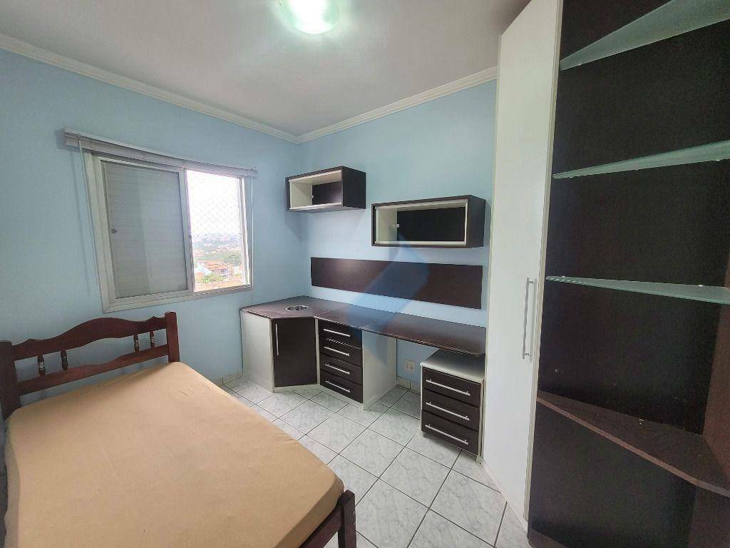 Apartamento para alugar com 2 quartos, 55m² - Foto 9