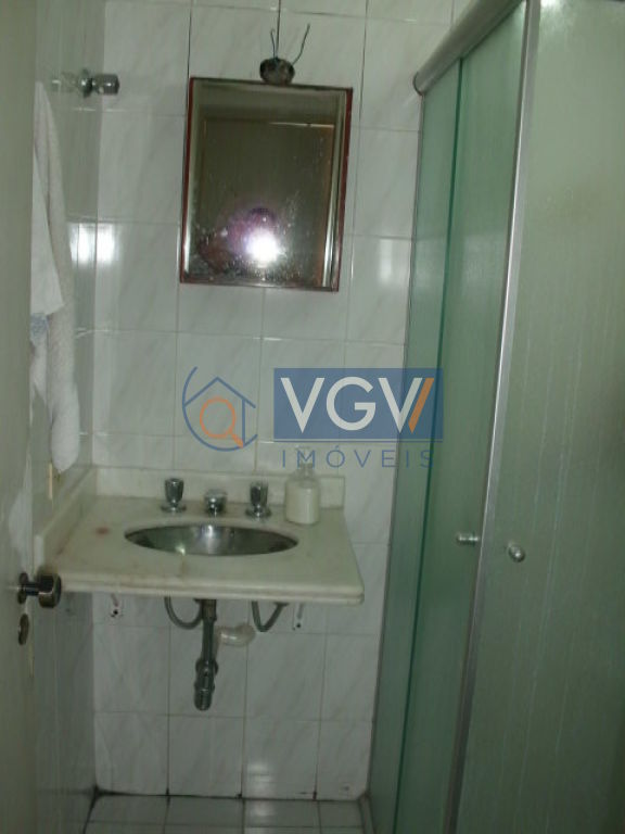 Apartamento à venda com 3 quartos, 80m² - Foto 8