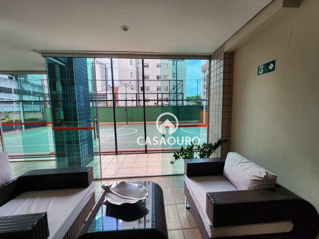 Apartamento à venda com 2 quartos, 72m² - Foto 35