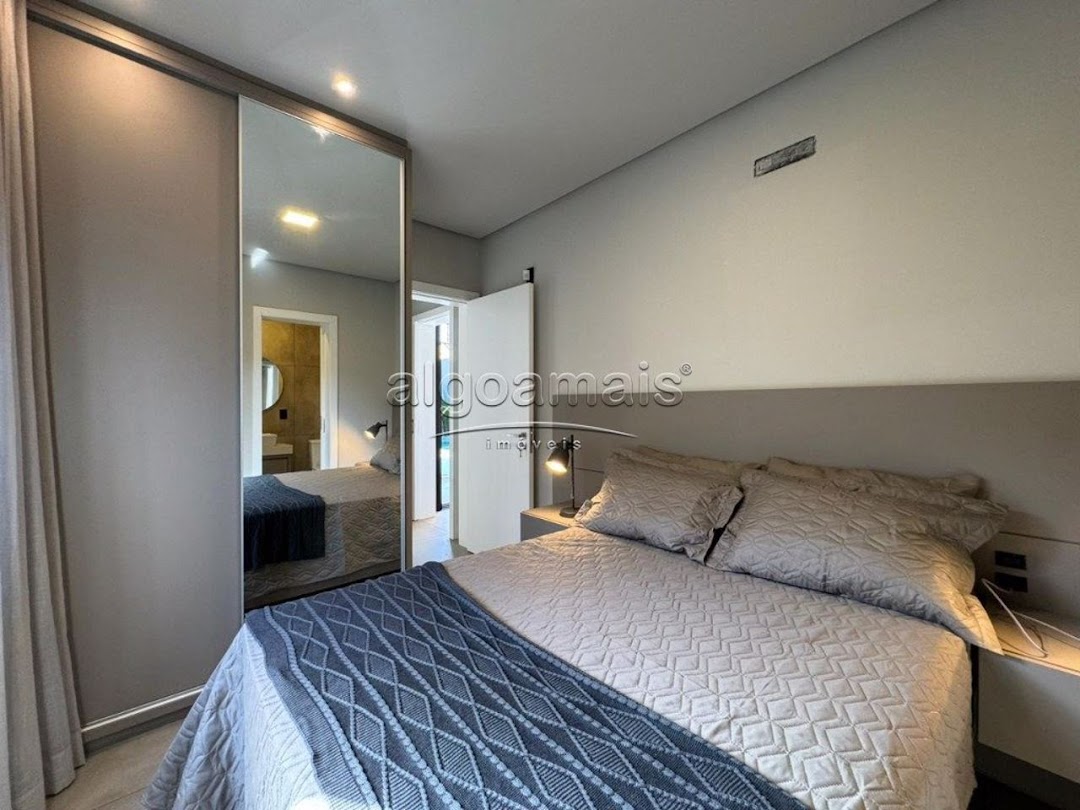 Casa à venda com 4 quartos, 206m² - Foto 15