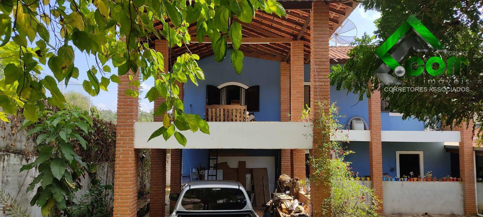 Chácara à venda com 3 quartos, 240m² - Foto 1