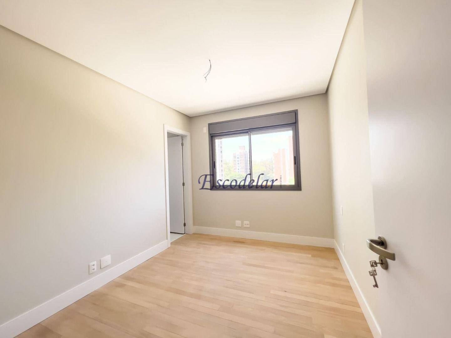 Apartamento à venda com 3 quartos, 193m² - Foto 15