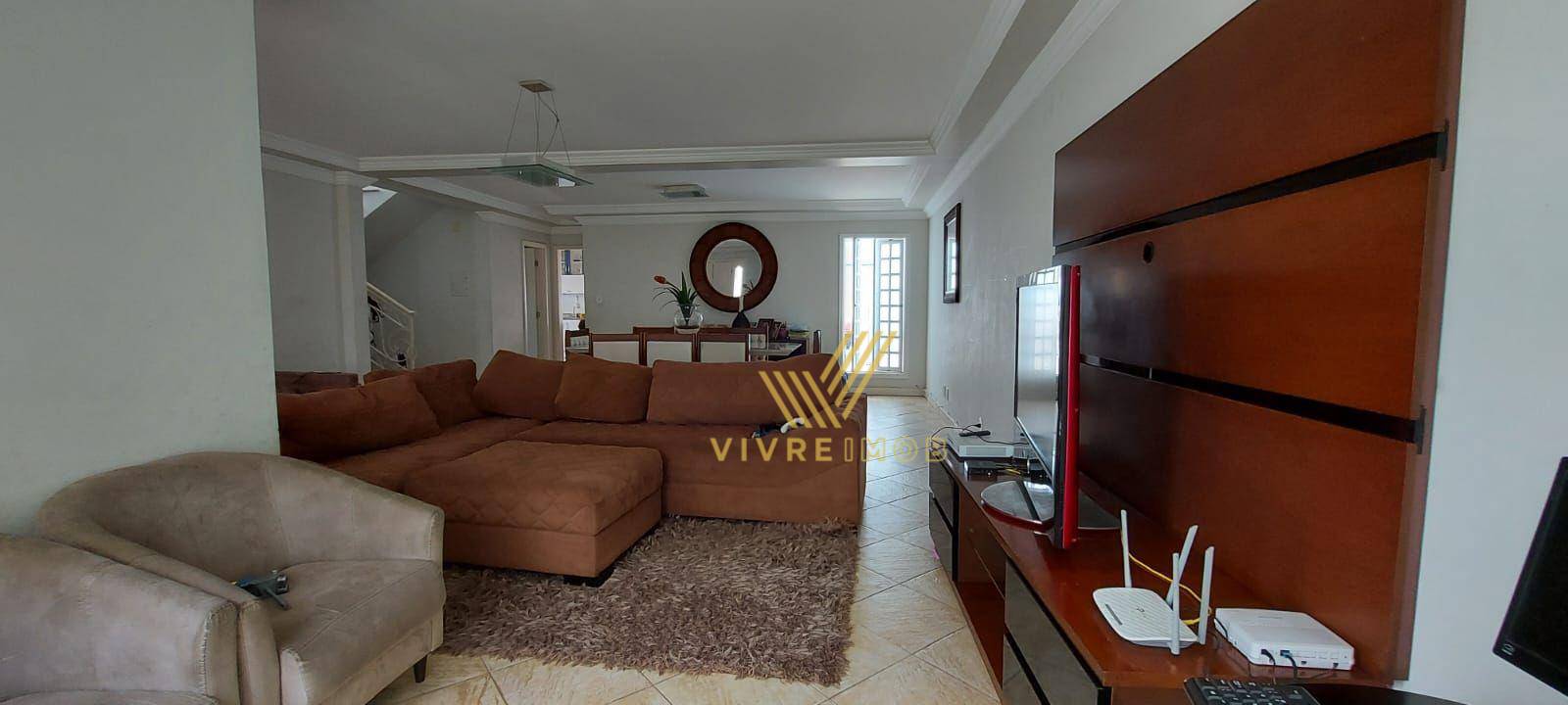 Casa à venda com 5 quartos, 274m² - Foto 2