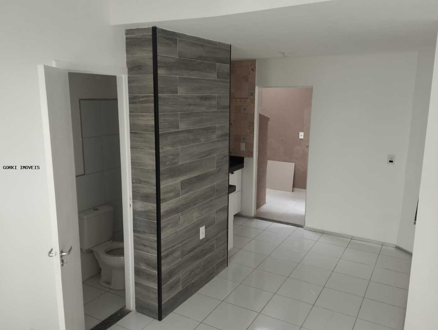 Casa à venda com 2 quartos, 60m² - Foto 26