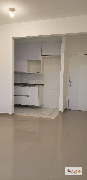 Apartamento à venda com 2 quartos, 50m² - Foto 3