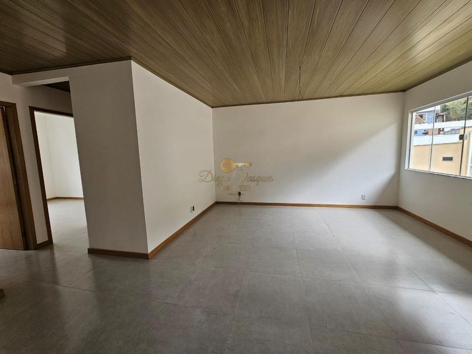 Casa de Condomínio à venda com 2 quartos, 120m² - Foto 2