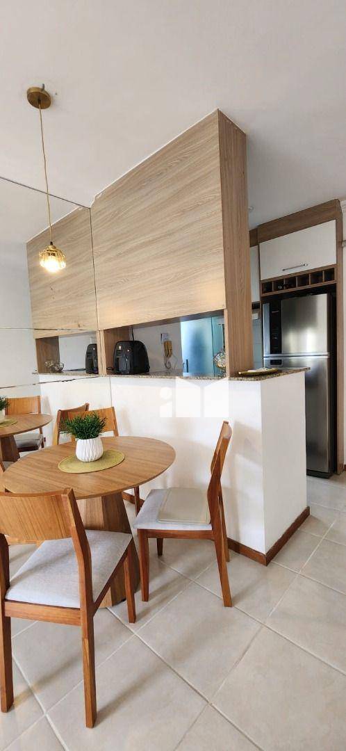 Apartamento à venda com 2 quartos, 75m² - Foto 6