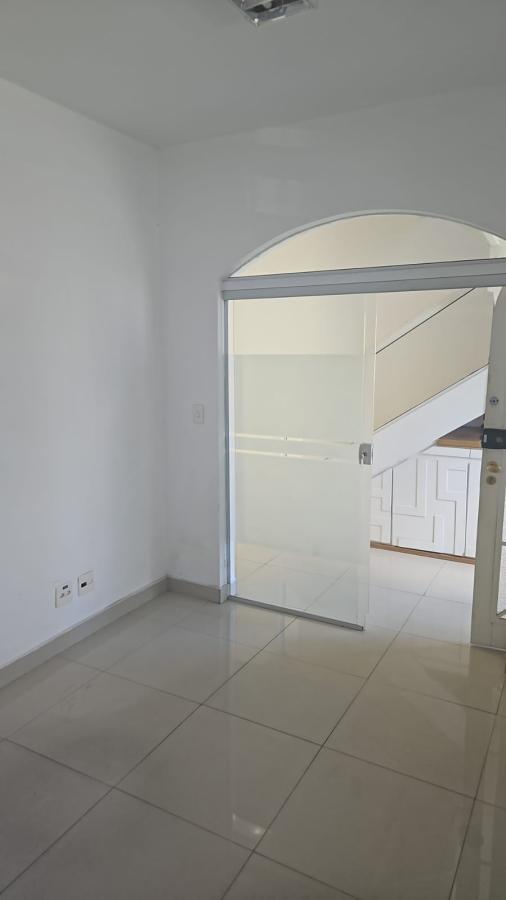 Prédio Inteiro para alugar com 9 quartos, 237m² - Foto 24