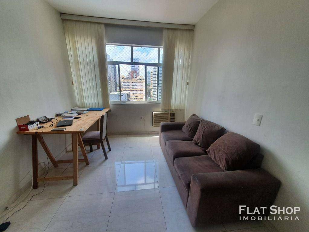 Apartamento à venda com 3 quartos, 88m² - Foto 2