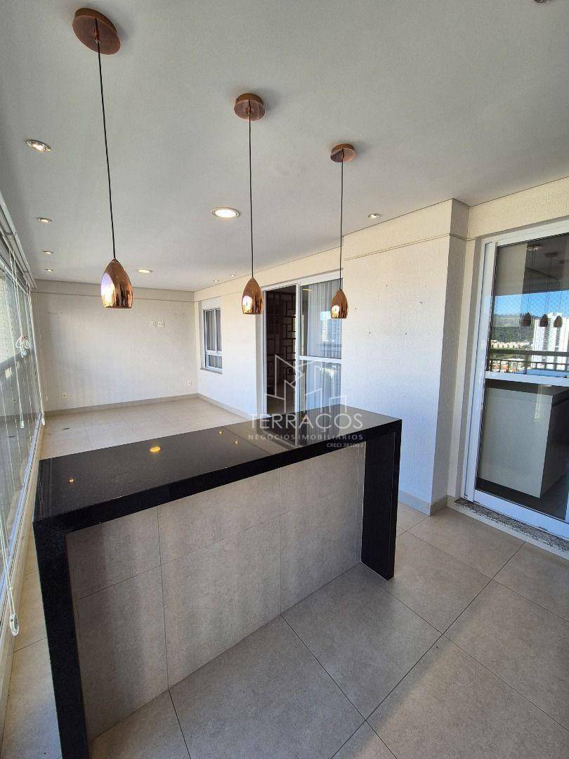 Apartamento à venda com 3 quartos, 166m² - Foto 9