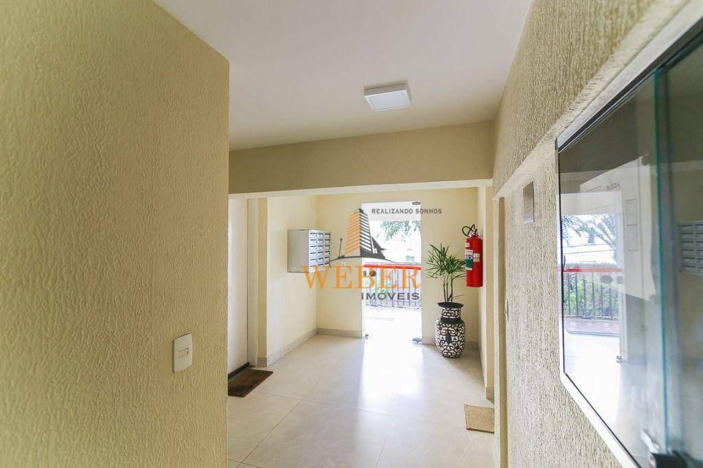 Apartamento à venda com 2 quartos, 40m² - Foto 26