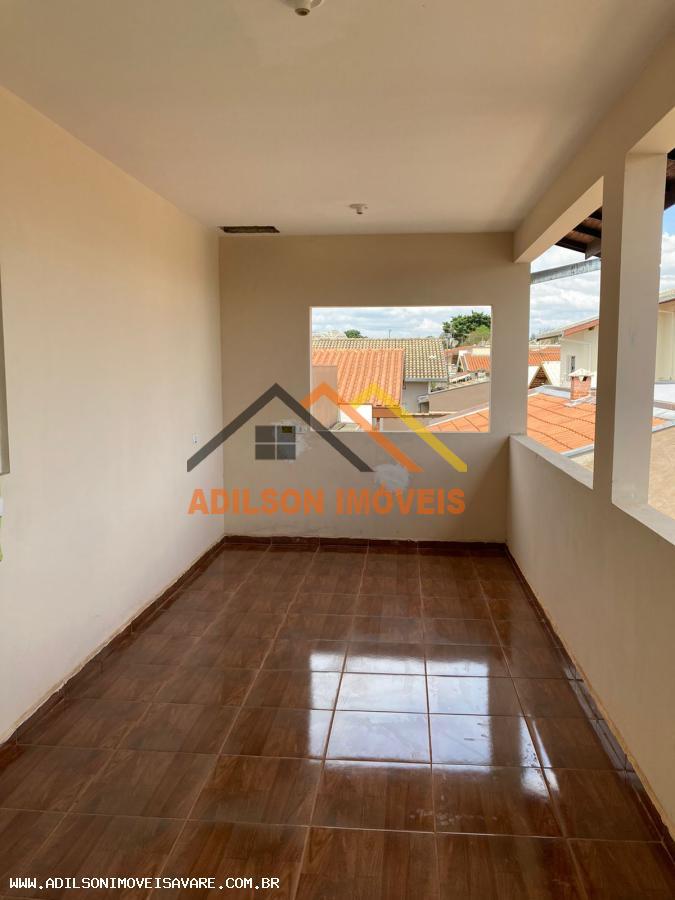 Casa à venda com 3 quartos, 200m² - Foto 17