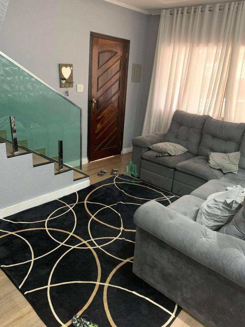 Sobrado à venda com 3 quartos, 352m² - Foto 1