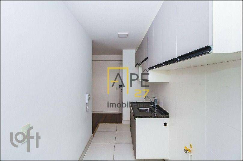 Apartamento à venda com 2 quartos, 68m² - Foto 10