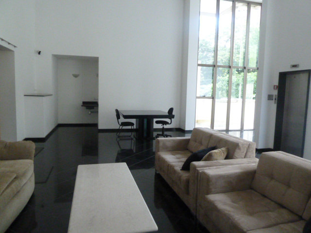 Apartamento à venda com 1 quarto, 70m² - Foto 3