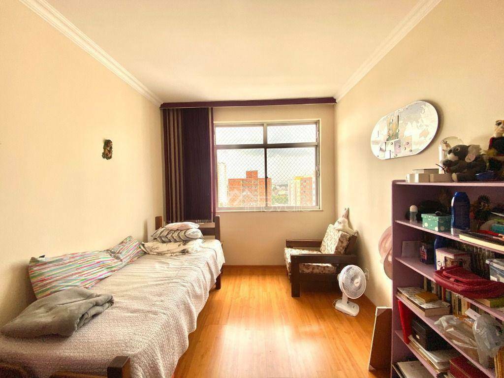 Apartamento à venda com 4 quartos, 158m² - Foto 24