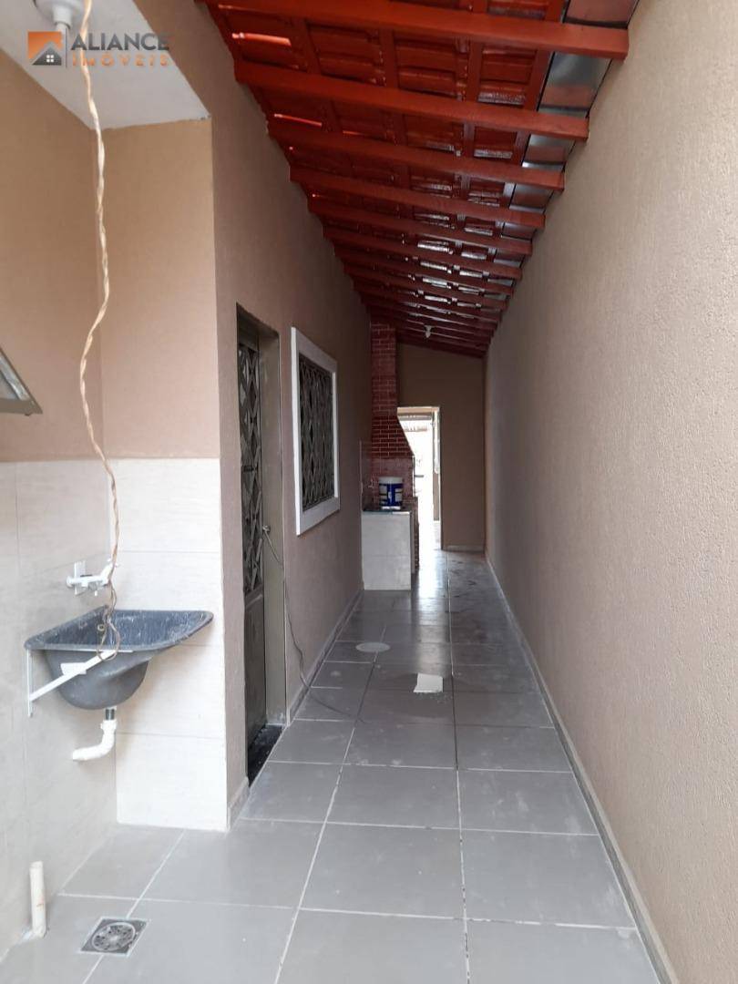 Casa à venda com 3 quartos, 135m² - Foto 15