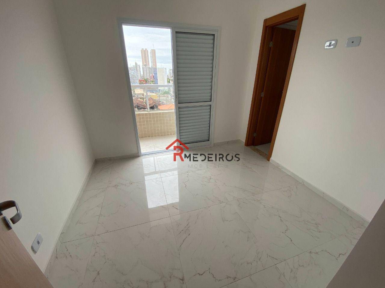 Apartamento à venda com 2 quartos, 74m² - Foto 12