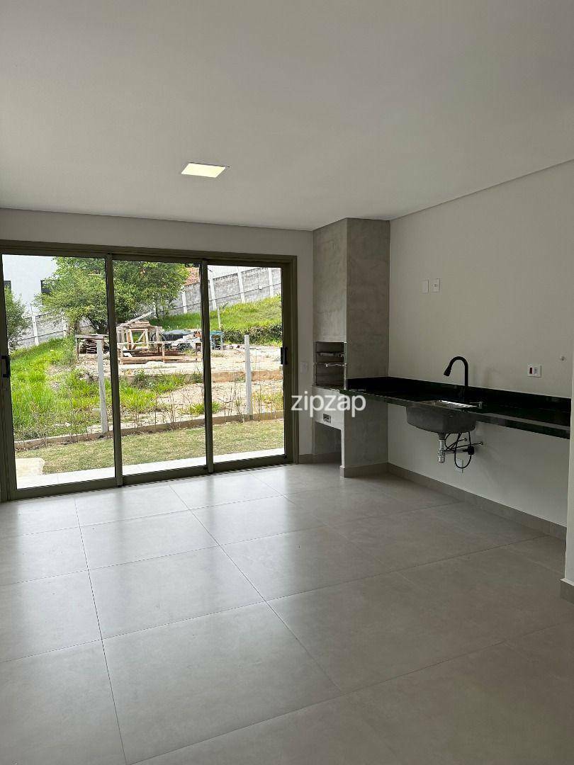 Casa à venda com 4 quartos, 300m² - Foto 19