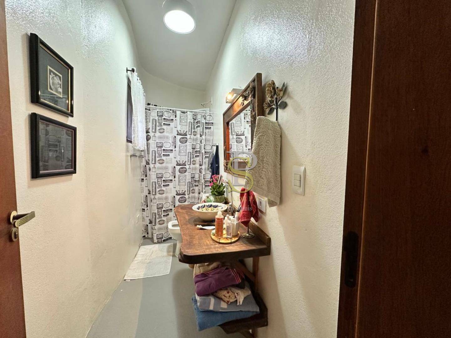 Casa à venda com 3 quartos, 176m² - Foto 35