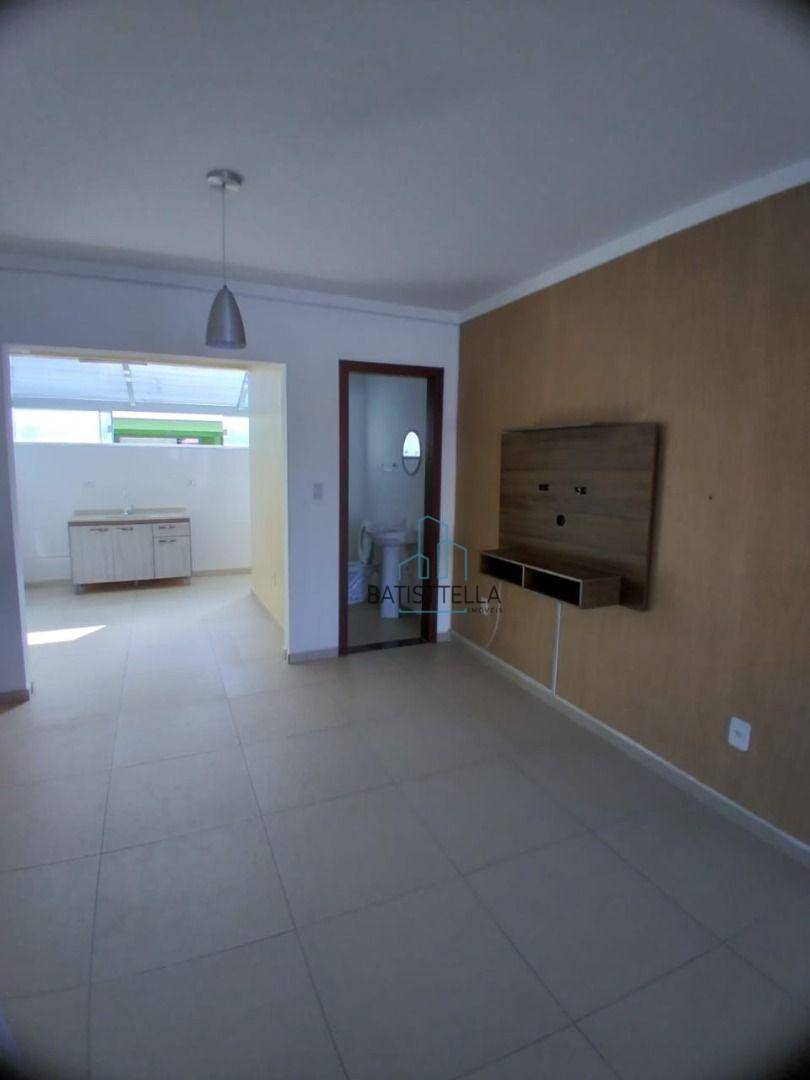 Sobrado à venda com 2 quartos, 80m² - Foto 3