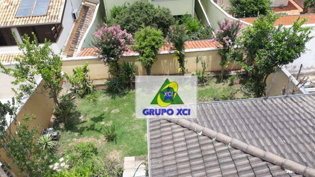 Casa à venda e aluguel com 3 quartos, 280m² - Foto 13