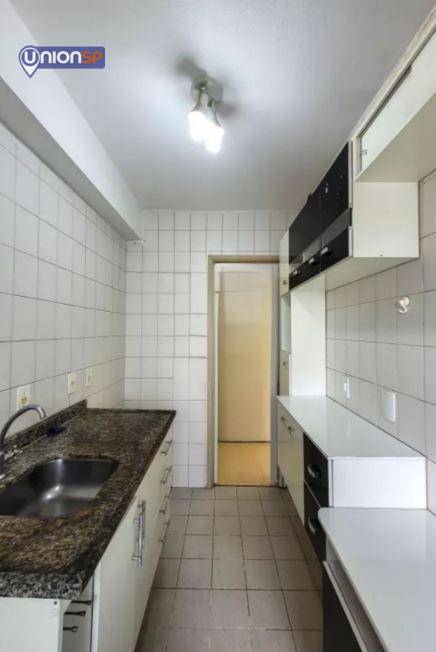 Apartamento à venda com 2 quartos, 48m² - Foto 13