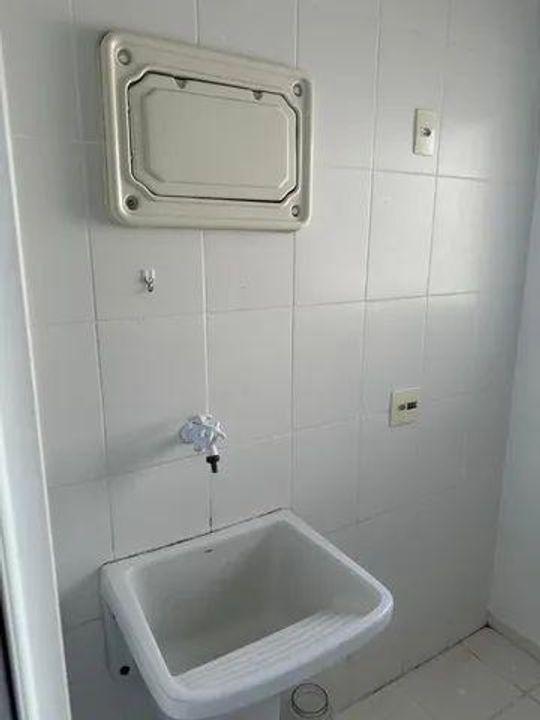 Apartamento à venda com 3 quartos, 79m² - Foto 4