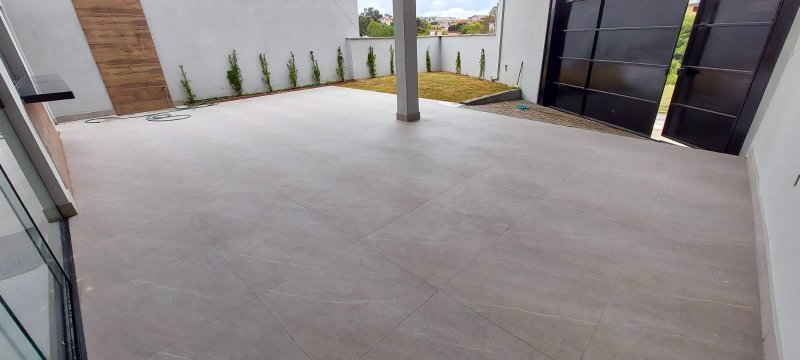 Casa à venda com 3 quartos, 180m² - Foto 6