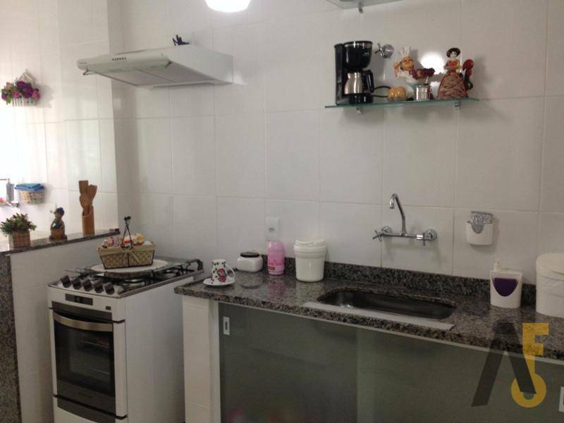 Apartamento à venda com 2 quartos, 72m² - Foto 16