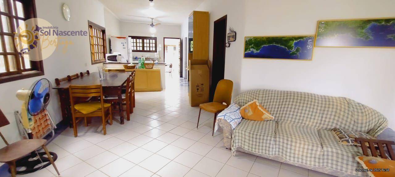 Casa para alugar com 3 quartos, 240m² - Foto 27