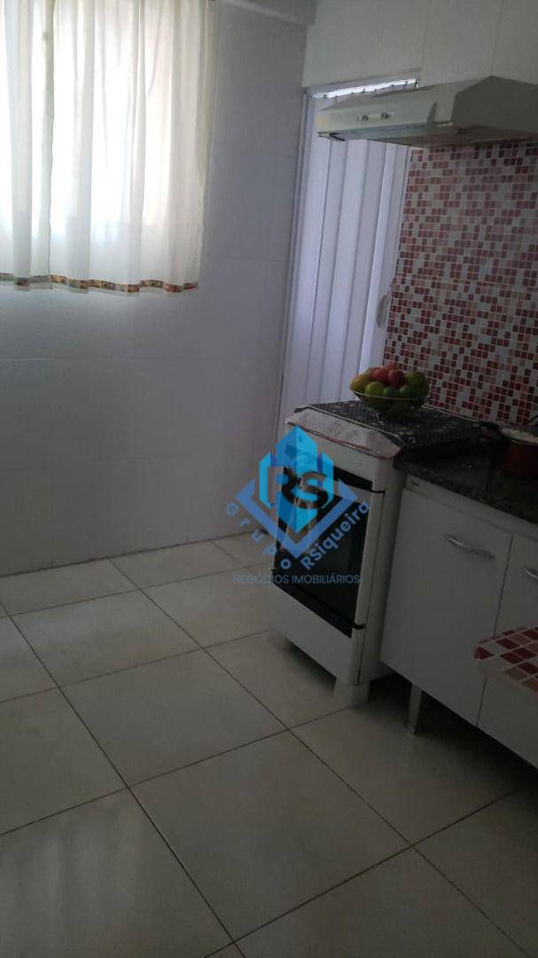 Apartamento à venda com 2 quartos, 60m² - Foto 5