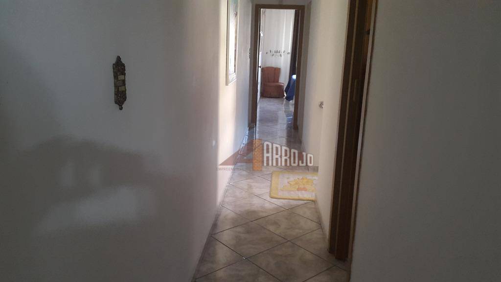 Sobrado à venda com 3 quartos, 225m² - Foto 10