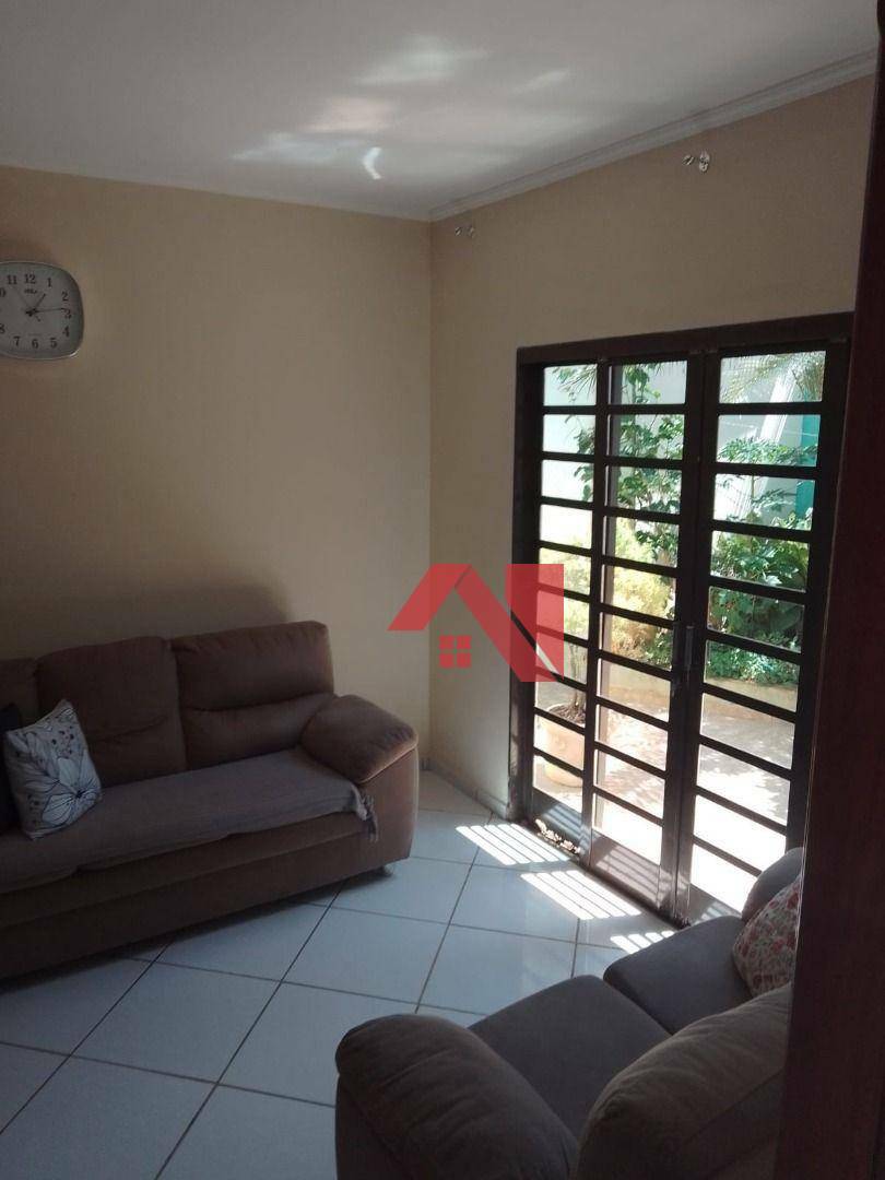 Casa à venda com 3 quartos, 170m² - Foto 9