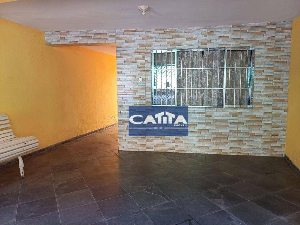 Sobrado à venda com 3 quartos, 180m² - Foto 1