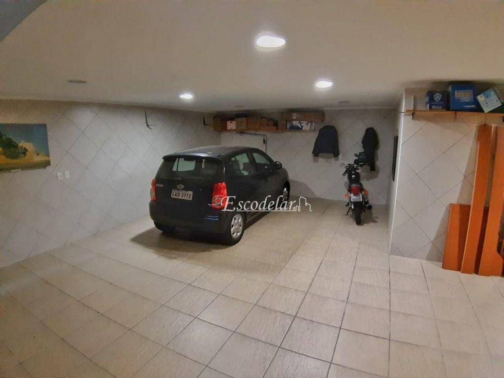 Sobrado à venda com 3 quartos, 200m² - Foto 28