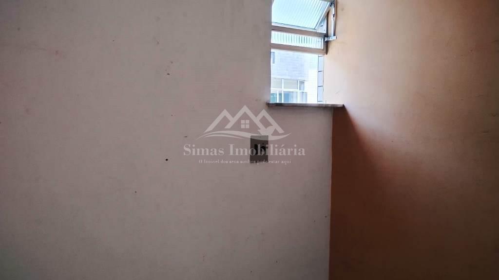 Apartamento para alugar com 2 quartos, 70m² - Foto 17