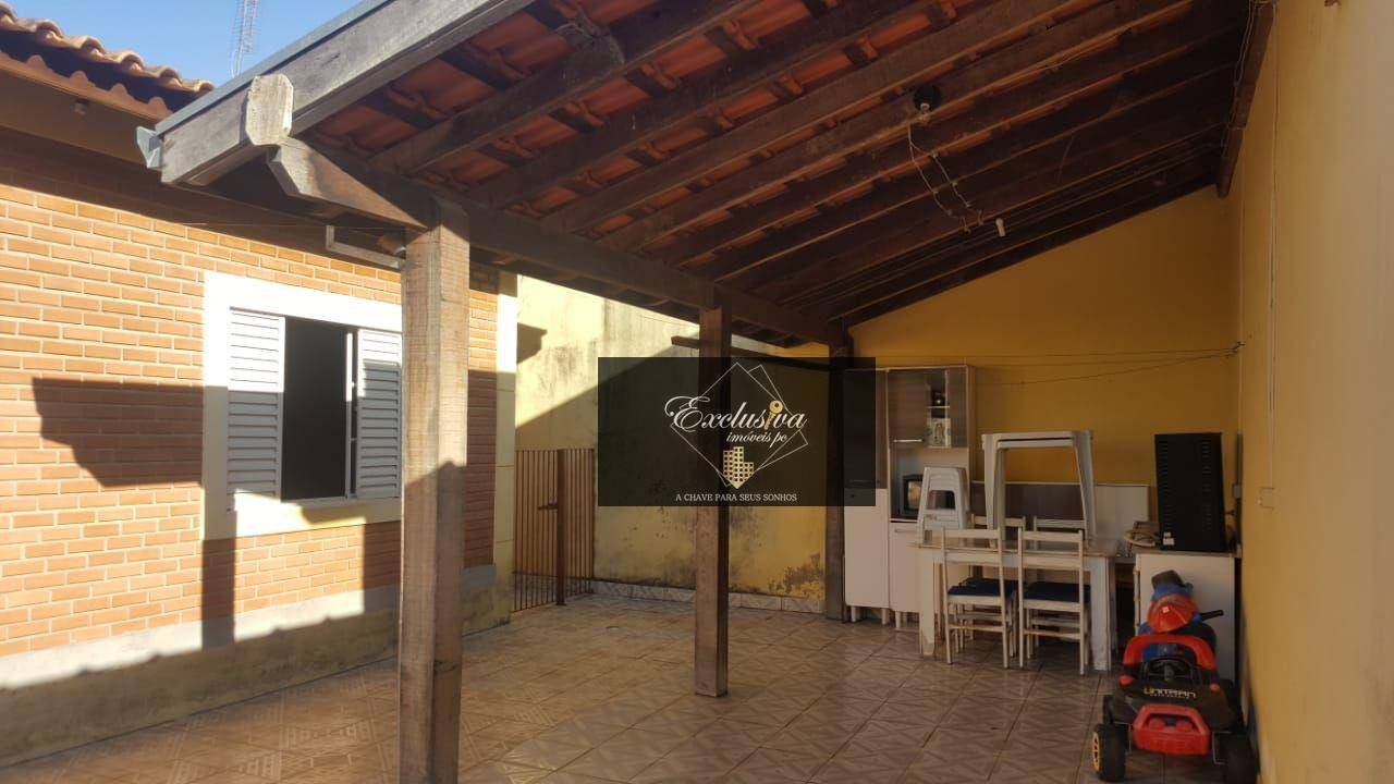 Casa à venda com 3 quartos, 169m² - Foto 10