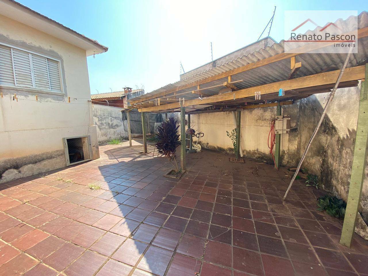 Casa à venda com 3 quartos, 181m² - Foto 13