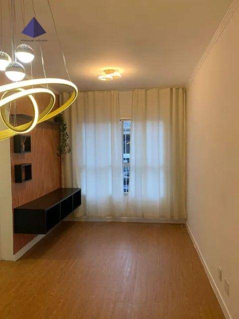 Apartamento à venda com 2 quartos, 53m² - Foto 2